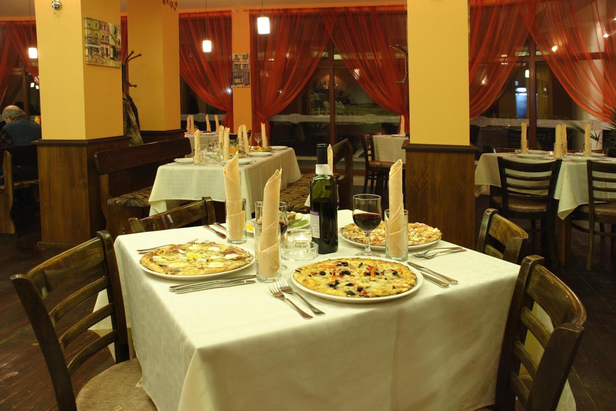 Park Hotel Drjanowo Zewnętrze zdjęcie