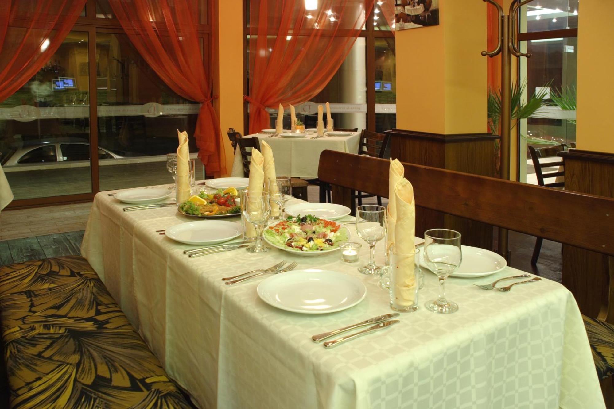 Park Hotel Drjanowo Zewnętrze zdjęcie