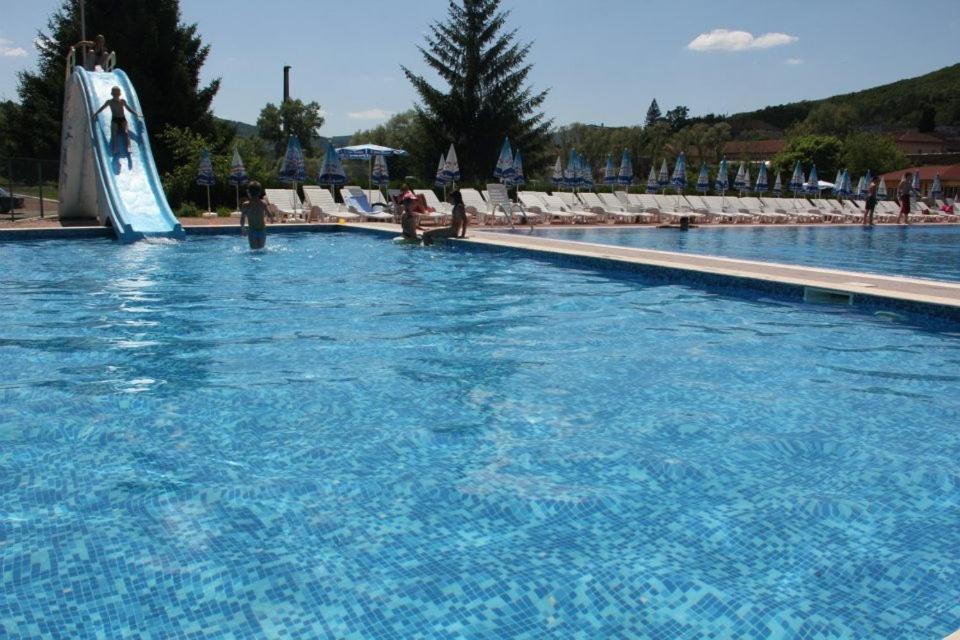 Park Hotel Drjanowo Zewnętrze zdjęcie